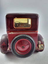 Laden Sie das Bild in den Galerie-Viewer, Märklin Luxus Limousine No. 5209 mit Originalkarton