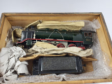 Laden Sie das Bild in den Galerie-Viewer, Märklin Spur 1 elektr. HR 66/13021 Grün in Holzkiste | 5.999€