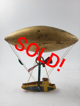 Laden Sie das Bild in den Galerie-Viewer, seltener französischer Heißluftballon 18 cm um 1900 | 2.399€