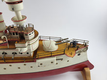 Laden Sie das Bild in den Galerie-Viewer, Bing Kriegsschiff No. 155/202 78 cm einmalige Farbkombination | 29.990€