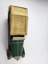 Laden Sie das Bild in den Galerie-Viewer, Doll & Co offenes Automobil 48 cm um 1920