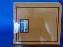 Laden Sie das Bild in den Galerie-Viewer, Märklin Puppenzimmer Badezimmer Blechausführung | €4.999 (vorher €7.999)