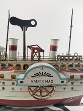 Laden Sie das Bild in den Galerie-Viewer, Märklin  Raddampfer "Kaiser Max" No. 1067 um 1902