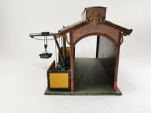 Laden Sie das Bild in den Galerie-Viewer, Rock & Graner Güterschuppen mit Bekohlungsanlage um 1900