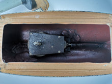 Laden Sie das Bild in den Galerie-Viewer, Märklin Ausflugsdampfer Schiff No. 5054 Uhrwerkantrieb 34 cm - absolut Original! | 20.999€