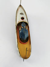 Laden Sie das Bild in den Galerie-Viewer, ABSOLUTE RARITÄT - Ernst Plank Rennboot 24 cm - Ausführung mit einem Steuermann! | 8.999€