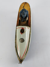 Laden Sie das Bild in den Galerie-Viewer, ABSOLUTE RARITÄT - Ernst Plank Rennboot 24 cm - Ausführung mit einem Steuermann! | 8.999€