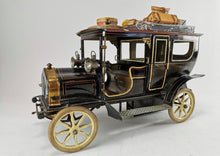 Laden Sie das Bild in den Galerie-Viewer, Märklin Limousine No. 5214/2 36 cm um 1906