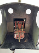 Laden Sie das Bild in den Galerie-Viewer, Märklin Spur 1 elektrische Charles Dickens Lokomotive | 15.999€
