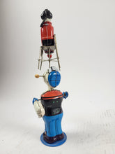 Laden Sie das Bild in den Galerie-Viewer, Linemar juggling Popeye &amp; Oliveoyl H: 23 cm in OVP | 3.599€ 
