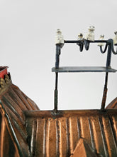 Load image into Gallery viewer, Märklin station No. 2012 34x21 cm with figures in fantastic original condition | 4.899€
