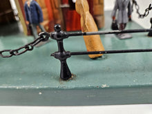 Load image into Gallery viewer, Märklin station No. 2012 34x21 cm with figures in fantastic original condition | 4.899€
