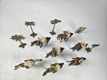 Load image into Gallery viewer, Heyde 7 x Arabians on horseback height: 13 cm in original condition | 5.999€
