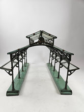 Load image into Gallery viewer, Marklin gauge 0 glas hall No. 2070/0 L: 53 cm original condition | 9.999€
