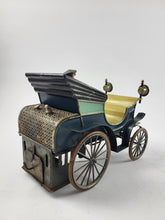 Laden Sie das Bild in den Galerie-Viewer, Carette Dampfautomobil mit Carette Straßenlaterne
