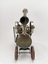 Laden Sie das Bild in den Galerie-Viewer, Doll Fahrbare-Lokomobile um 1925 Nr. 502/5 | 5 999 €
