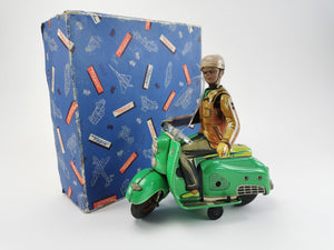Tippco Bella Motorcycle 50s with waving arm and box | 2.799€