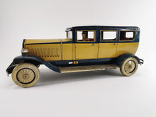Load image into Gallery viewer, Distler Limousine 50 cm absolut original | 4.199€
