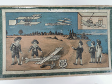 Laden Sie das Bild in den Galerie-Viewer, Märklin Stoss-Schleuder No. 9135 S Flugzeug im Originalkarton | 5.999€
