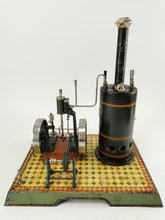 Laden Sie das Bild in den Galerie-Viewer, Märklin seltene Dampfmaschine Fliesenboden um 1903 32x25x35 cm | 5.499€
