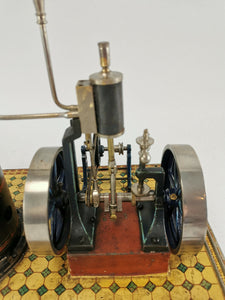 Märklin rare steam engine on tile floor around 1903 32x25x35 cm | 5.499€